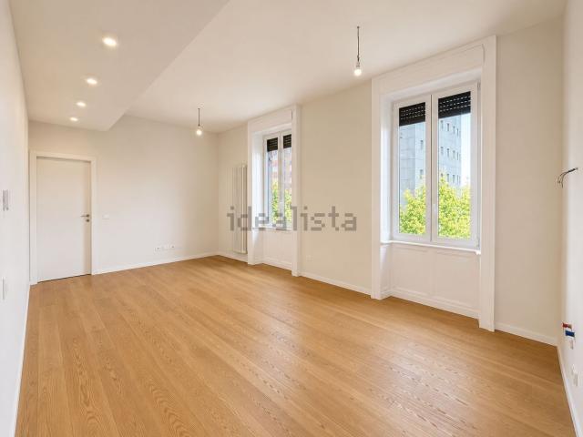 Appartamento in vendita di 90 m² in Via Enrico Tazzoli