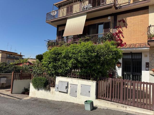 Appartamento in vendita di 90 m² in Via Enrico Verson