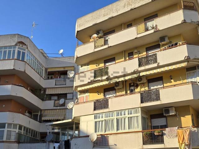 Appartamento in vendita di 90 m² in Via Ernesto Cianciolo, 45