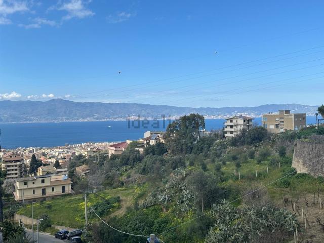 Appartamento in vendita di 90 m² in Via Eremo Pietrastorta, 24