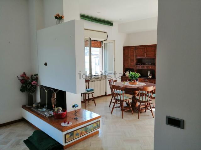 Appartamento in vendita di 90 m² in Via Ettore Ferrara