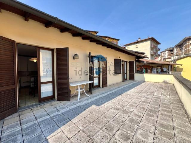 Appartamento in vendita di 90 m² in Via Europa, 12