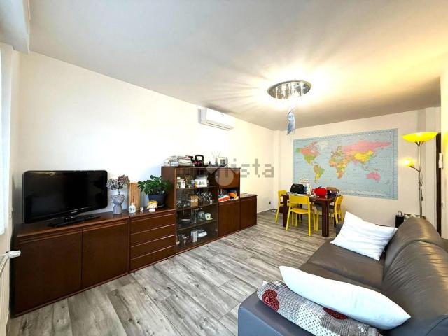 Appartamento in vendita di 90 m² in Via Ezio Maccani