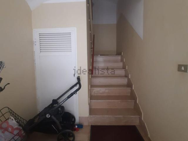 Appartamento in vendita di 90 m² in Via F. Cortese, 23