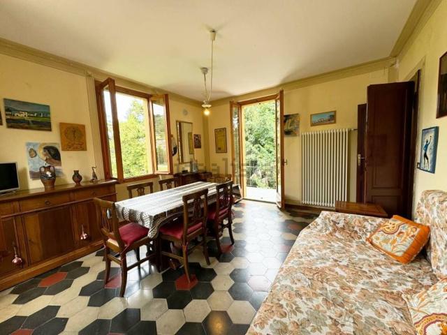 Appartamento in vendita di 90 m² in Via Fabbriche