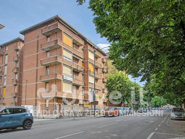 Appartamento in vendita di 90 m² in Via Faustino Tanara, 9