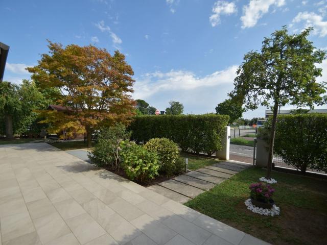 Appartamento in vendita di 90 m² in Via Fior di Loto, 70
