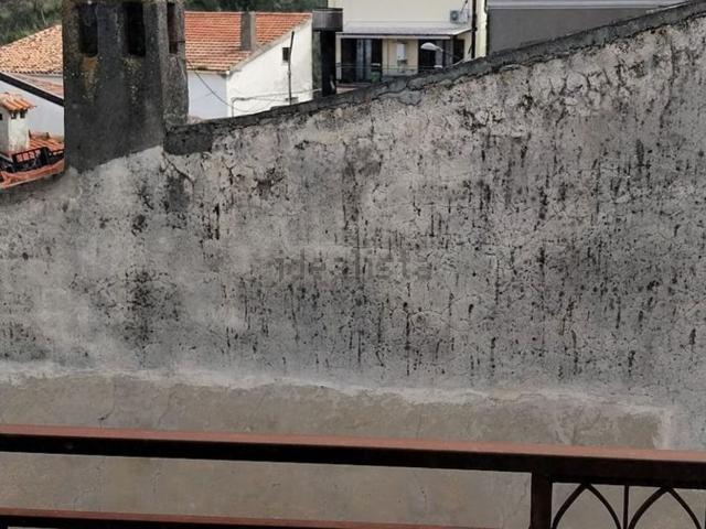 Appartamento in vendita di 90 m² in Via Fontanella
