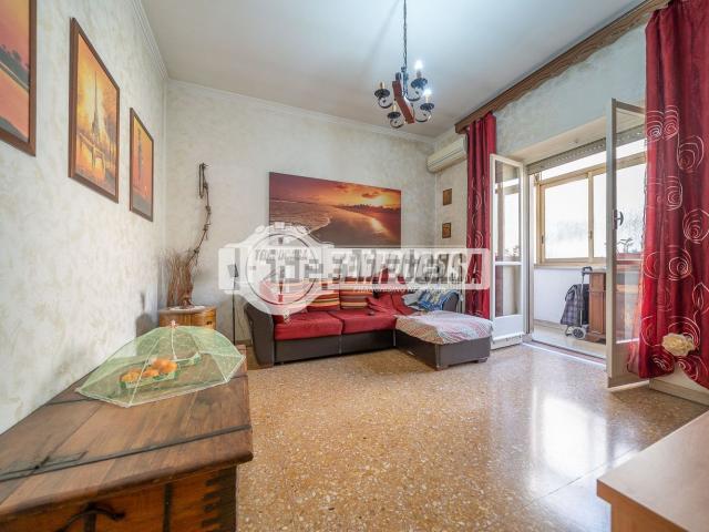 Appartamento in vendita di 90 m² in Via Flavio Stilicone, 179