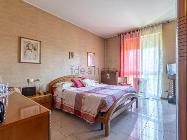 Appartamento in vendita di 90 m² in Via Fratelli Cervi, 35