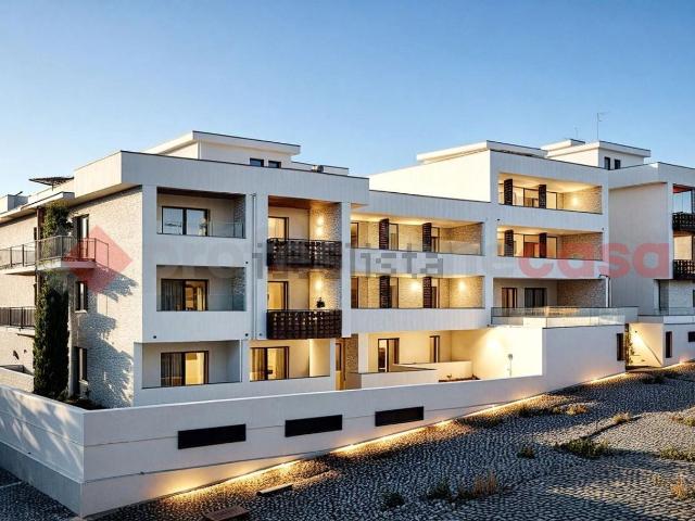 Appartamento in vendita di 90 m² in Via Frá Giacomo, 47