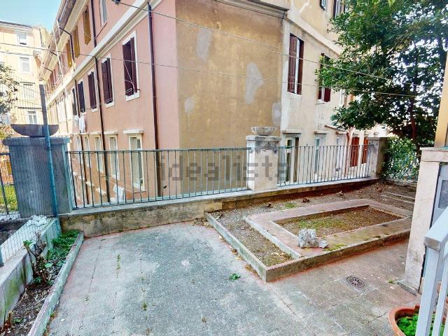 Appartamento in vendita di 90 m² in Via Francesco Cappello, 7
