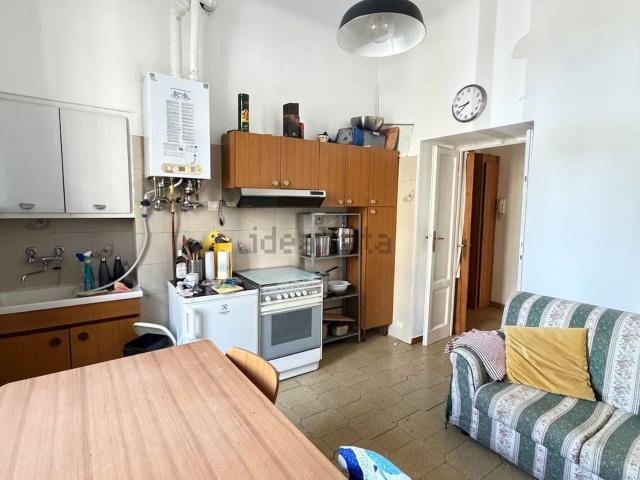 Appartamento in vendita di 90 m² in Via Francesco Caracciolo