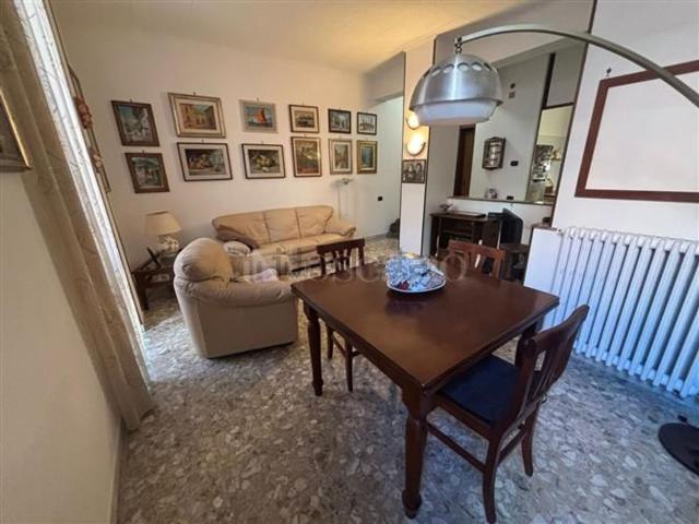 Appartamento in vendita di 90 m² in Via Francesco Grenet