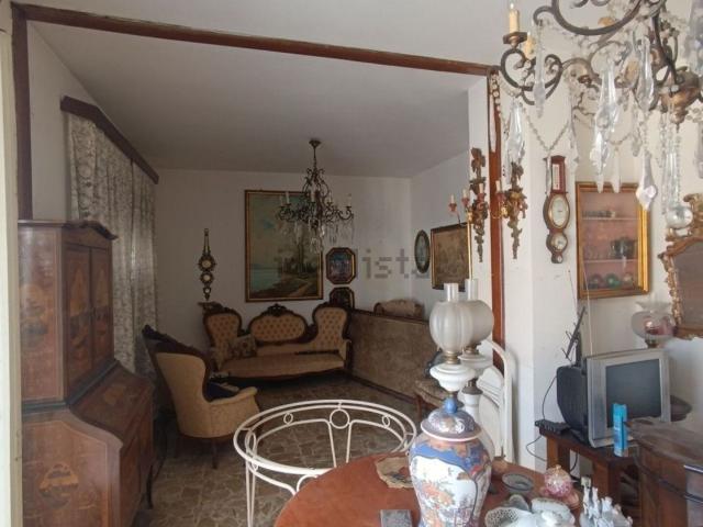 Appartamento in vendita di 90 m² in Via Francesco Laurana