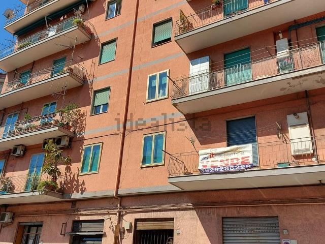 Appartamento in vendita di 90 m² in Via francesco la francesca, 67