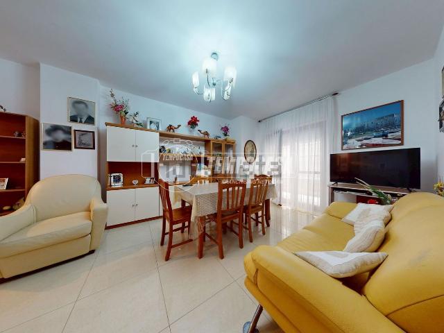 Appartamento in vendita di 90 m² in Via Francesco Paolo Affatati
