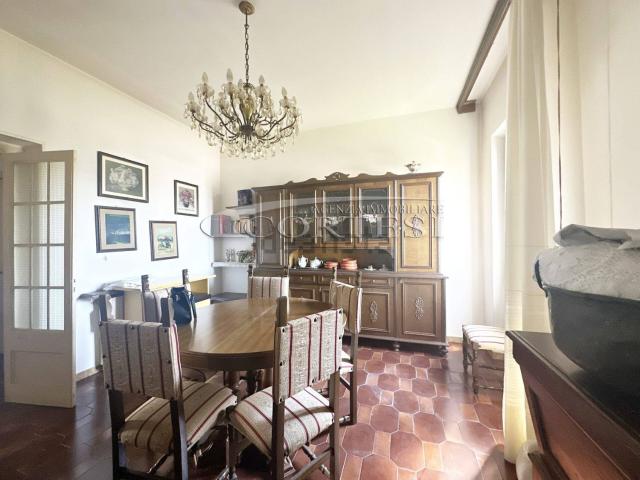 Appartamento in vendita di 90 m² in Via Francesco Petrarca, 15