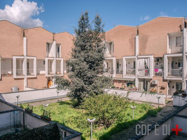 Appartamento in vendita di 90 m² in Via G. Marconi