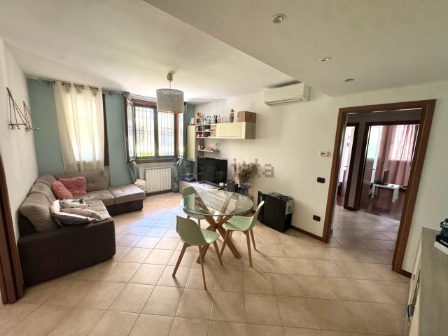 Appartamento in vendita di 90 m² in Via G. Marconi, 4