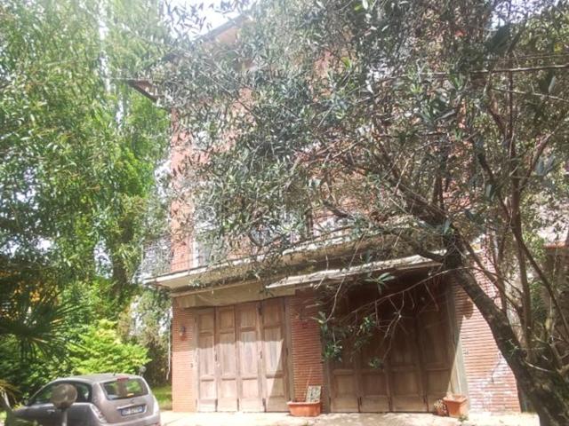 Appartamento in vendita di 90 m² in Via G. Marconi