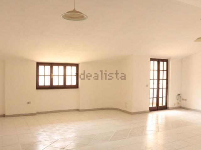 Appartamento in vendita di 90 m² in Via G. Mazzini, 18