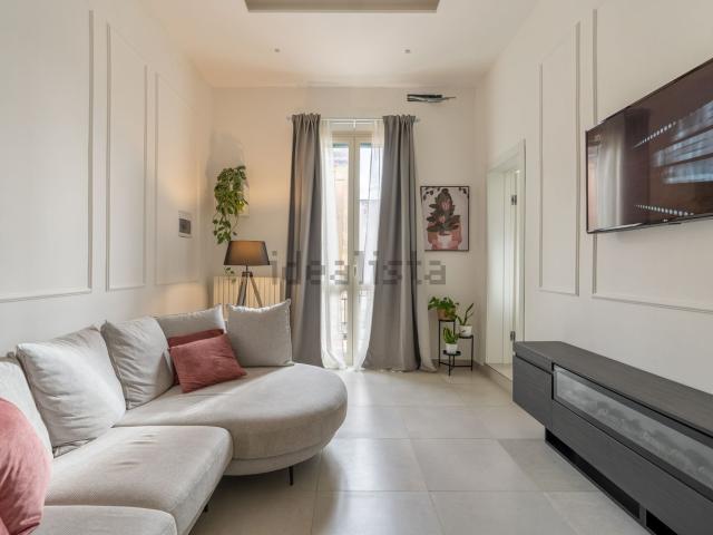 Appartamento in vendita di 90 m² in Via G. Zimbalo, 12