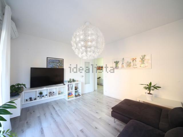 Appartamento in vendita di 90 m² in Via Gabriele D&apos Annunzio, 29