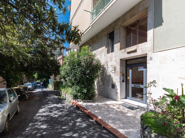 Appartamento in vendita di 90 m² in Via Gabriele Rossetti, 15