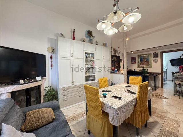 Appartamento in vendita di 90 m² in Via Gaetano Donizetti, 2