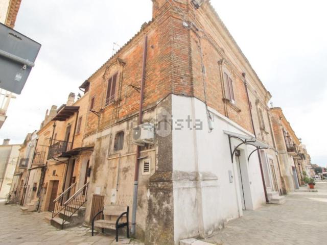 Appartamento in vendita di 90 m² in Via Gaetano Filangieri, 1