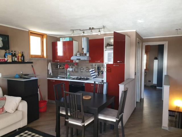 Appartamento in vendita di 90 m² in Via Galassia, 147