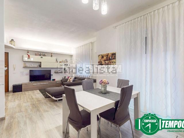 Appartamento in vendita di 90 m² in Via Galileo Galilei