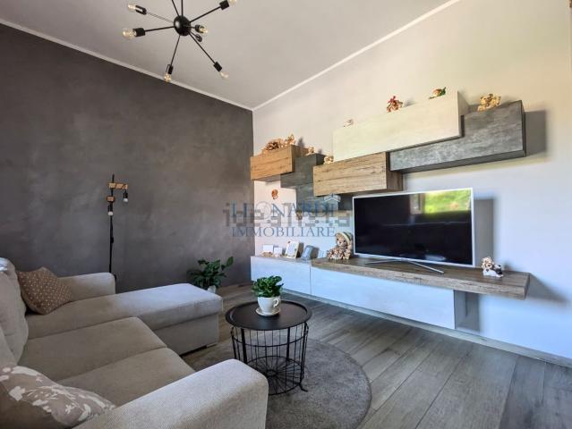 Appartamento in vendita di 90 m² in Via Garavelle, 19