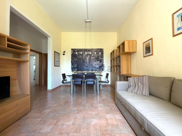 Appartamento in vendita di 90 m² in Via Gaspare Luigi Spontini, 22