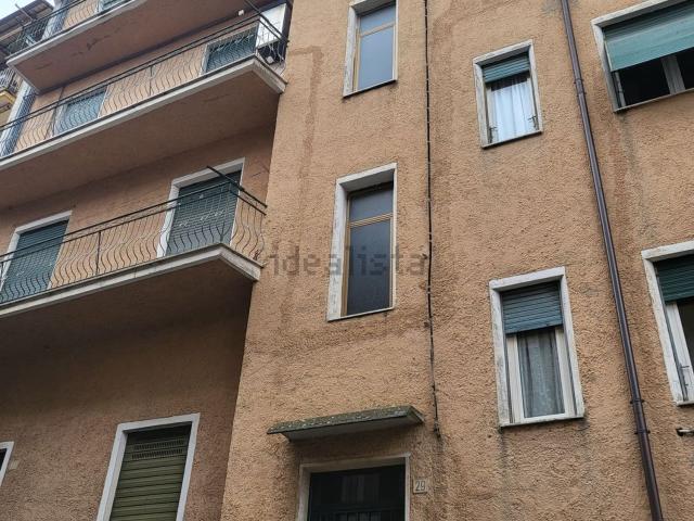 Appartamento in vendita di 90 m² in Via Gavignano, 29
