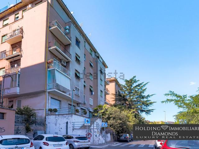Appartamento in vendita di 90 m² in Via Generale Roberto Bencivenga, 50