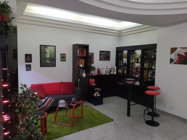 Appartamento in vendita di 90 m² in Via Genova, 16