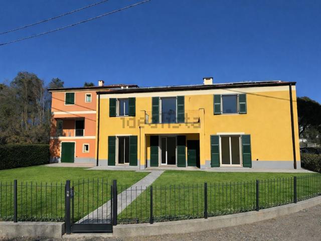 Appartamento in vendita di 90 m² in Via Genova, 605
