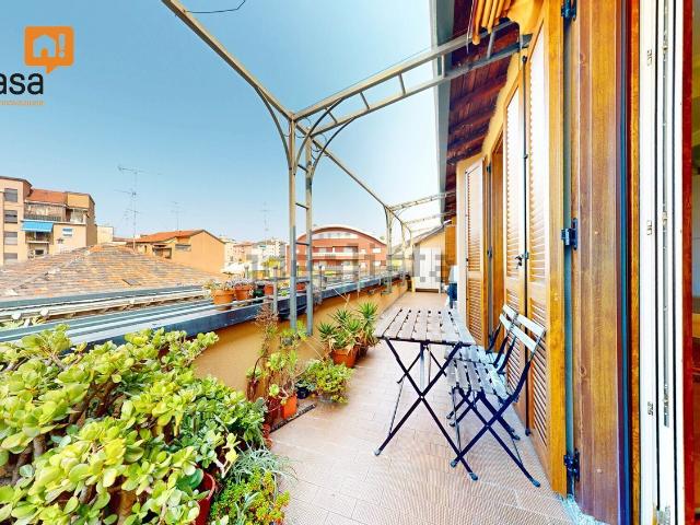 Appartamento in vendita di 90 m² in Via Gerolamo Rovetta, 34