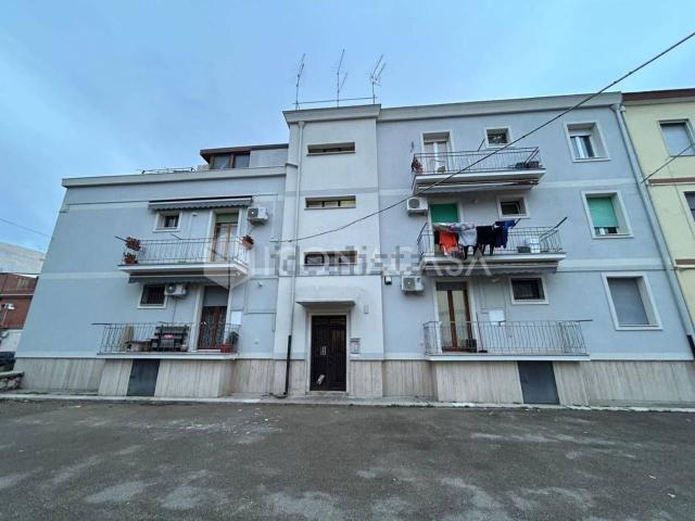 Appartamento in vendita di 90 m² in Via Giovanni Pascoli