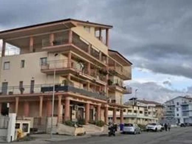 Appartamento in vendita di 90 m² in Via Giovanni Spadolini