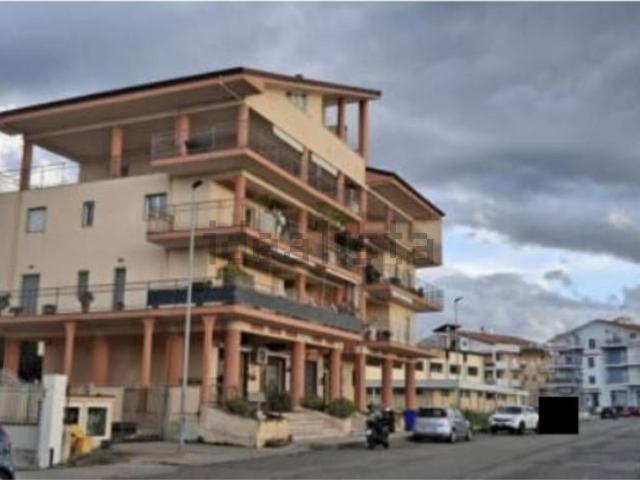 Appartamento in vendita di 90 m² in Via Giovanni Spadolini, 49