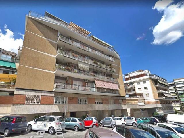 Appartamento in vendita di 90 m² in Via Giovanni Stefano Roccatagliata, 35