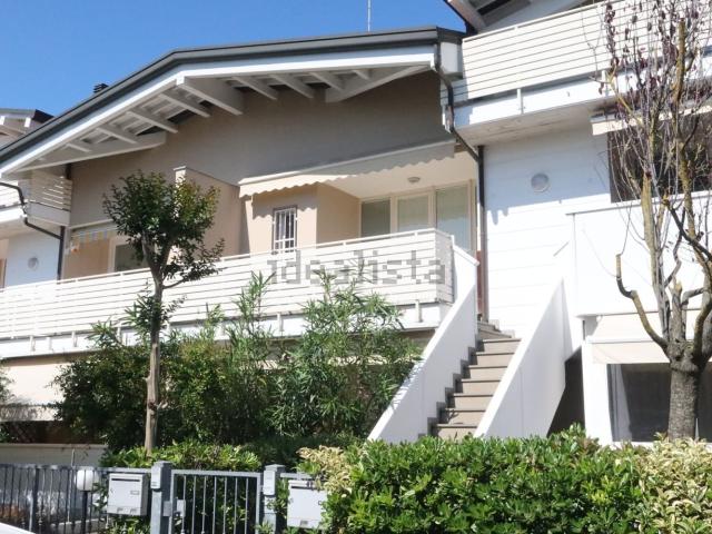 Appartamento in vendita di 90 m² in Via Giovenale