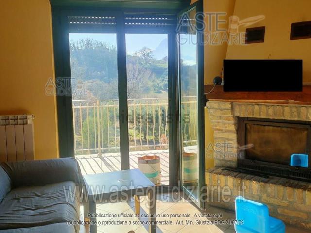 Appartamento in vendita di 90 m² in Via Giorgio Romani, 87