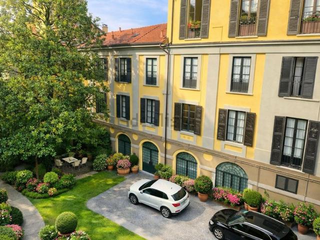 Appartamento in vendita di 90 m² in Via Giosuè Carducci