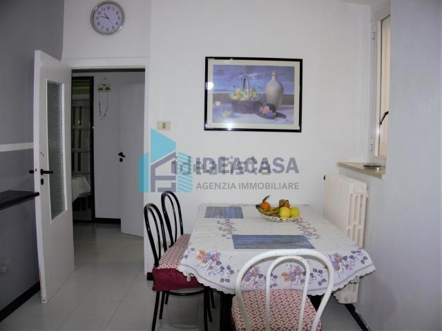 Appartamento in vendita di 90 m² in Via Giacinto Albini
