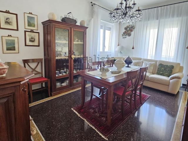 Appartamento in vendita di 90 m² in Via Giacomo Filippo Porrata