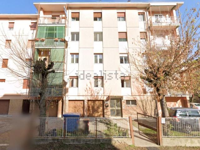 Appartamento in vendita di 90 m² in Via Giacomo Leopardi
